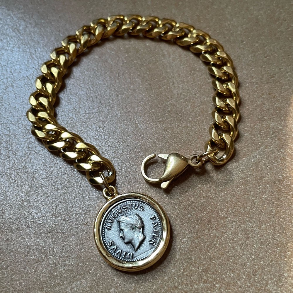 Gold plated curb chain coin Roman Augustus gold silver plated charm bracelet - Picture 6 of 6